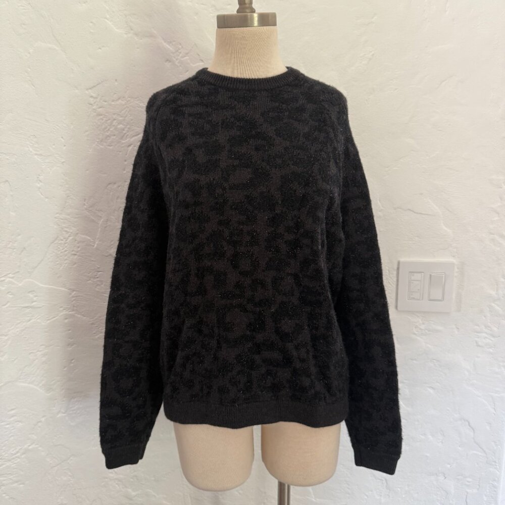 Lululemon Black leopard print Sweater